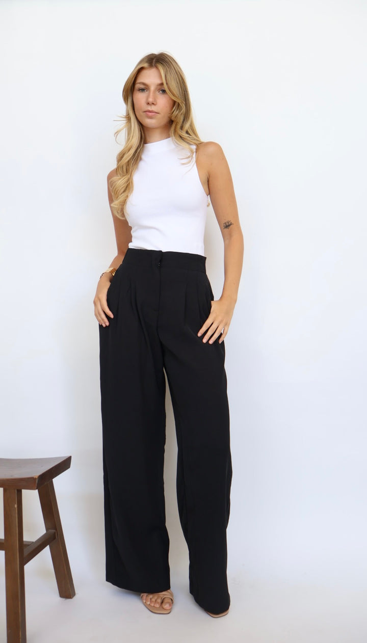 Core Wide Leg Trouser