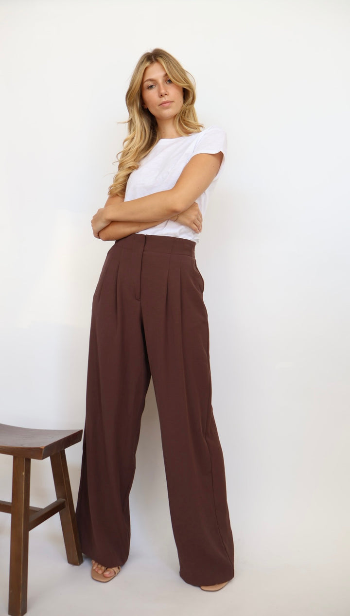 Core Wide Leg Trouser