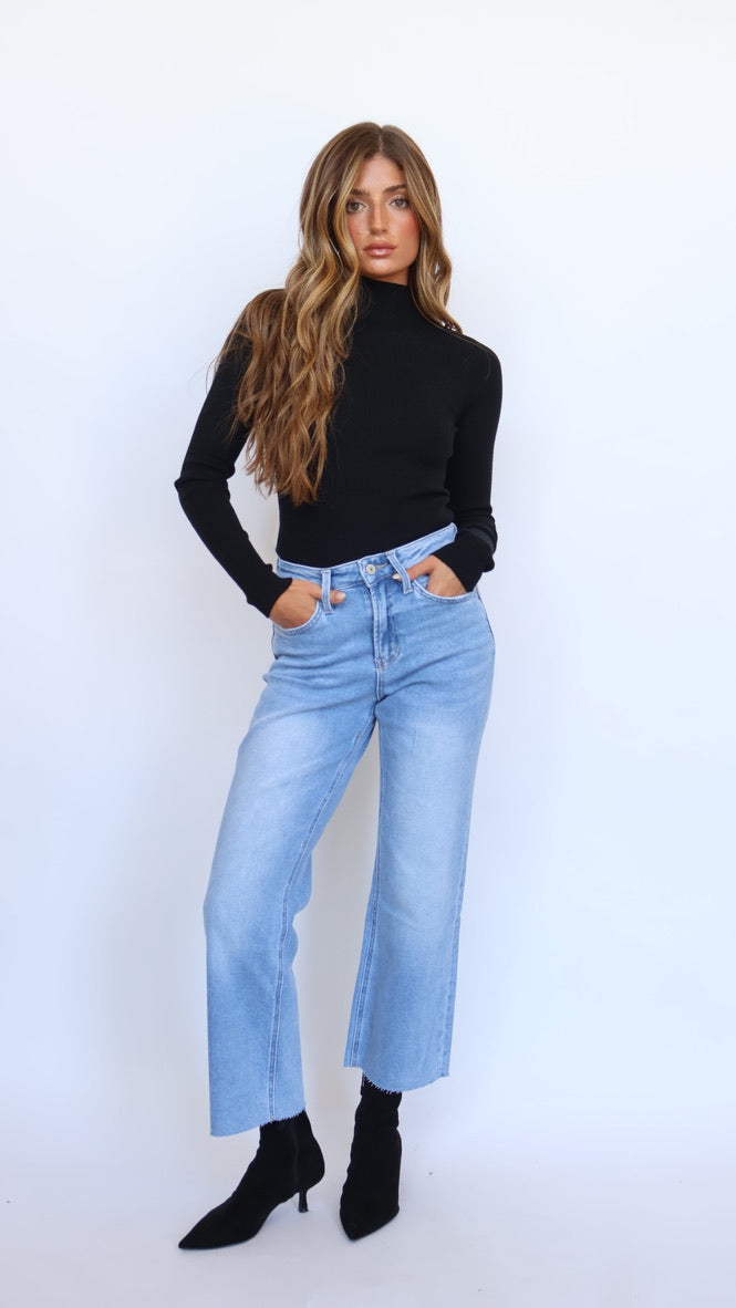 Annie High Rise Ankle Slim Wide Leg