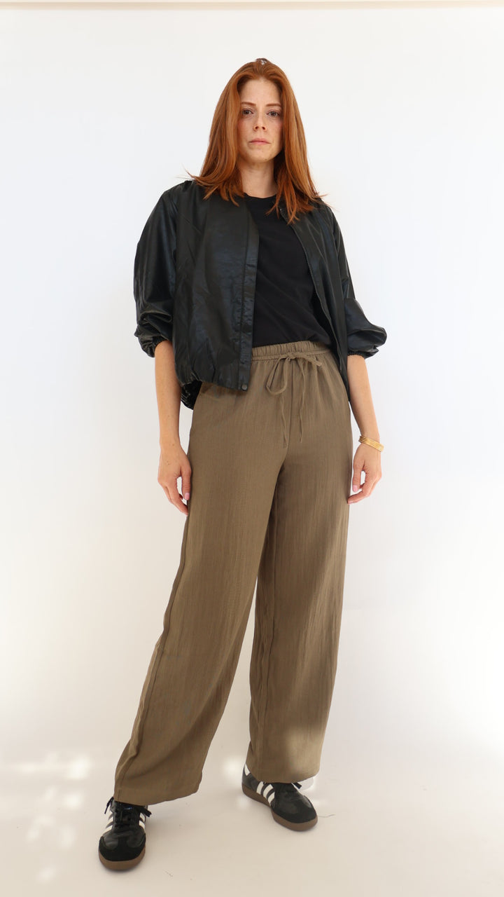 Drawstring Wide Leg Pant With Pockets
