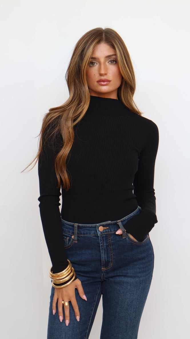 Ribbed Mock Neck Long Sleeve Top