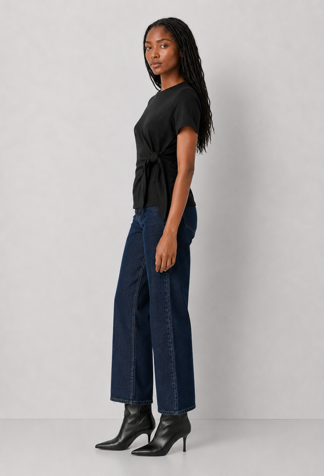 Modal Knot Top