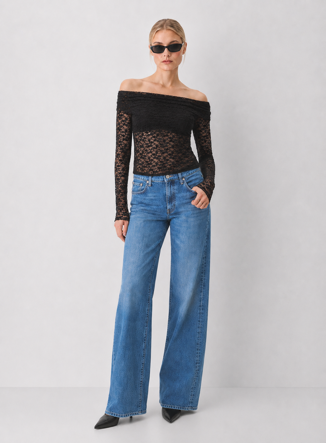Off-shoulder Lace Top