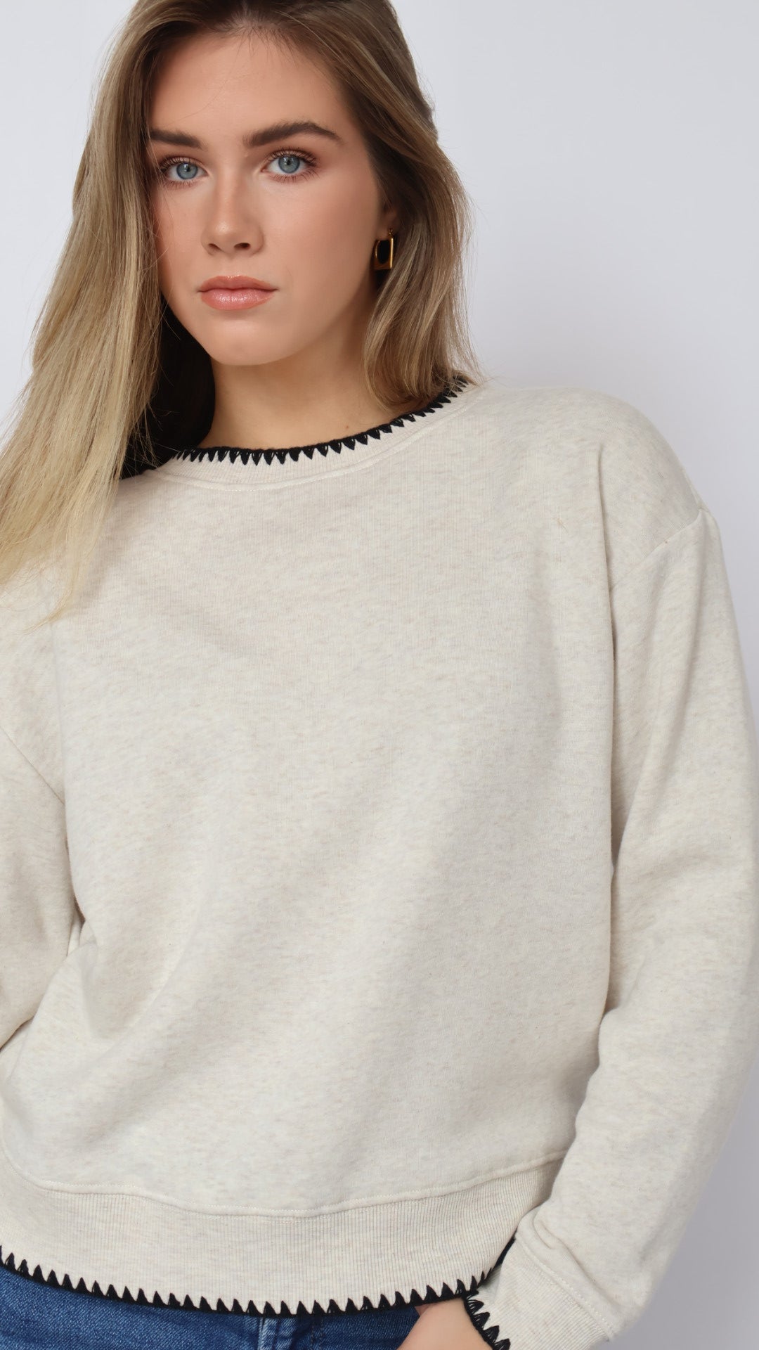 Thread & Supply Contrast Stitch Detail Sweatshirt