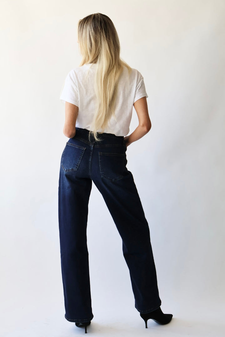 Vintage Loose Fit Wide Leg Jean