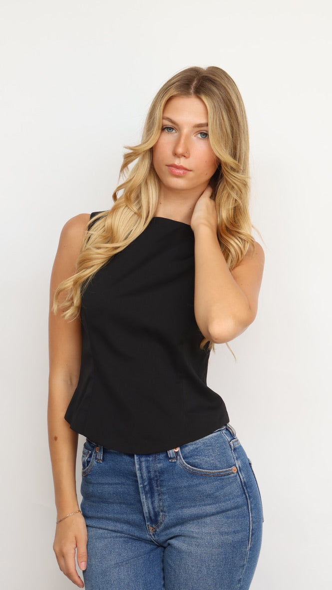 Structured Boat Neck Dress Top