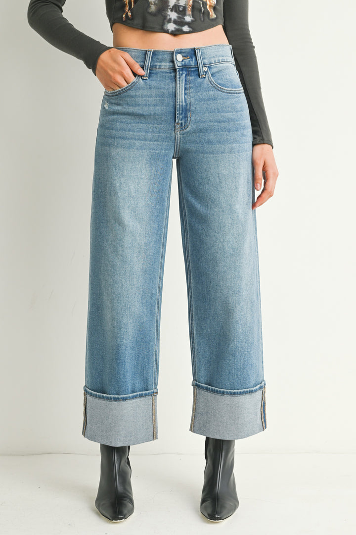 Petite Cuffed Slim Wide