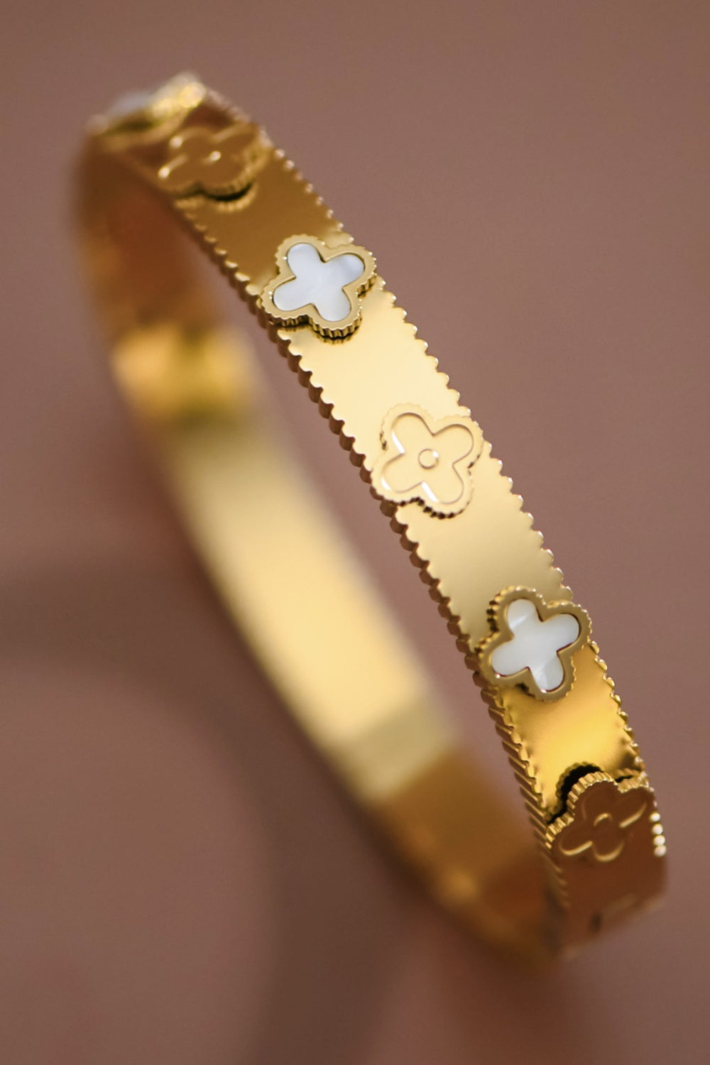 Clover Bangle Bracelet