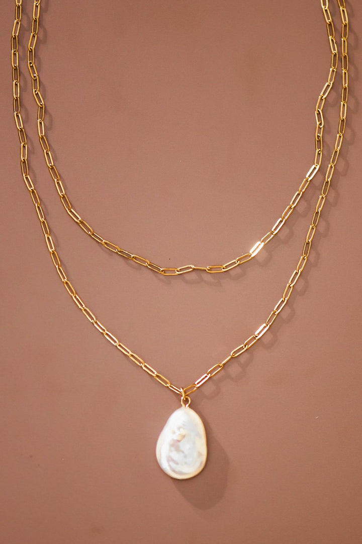Corey Pendant Necklace