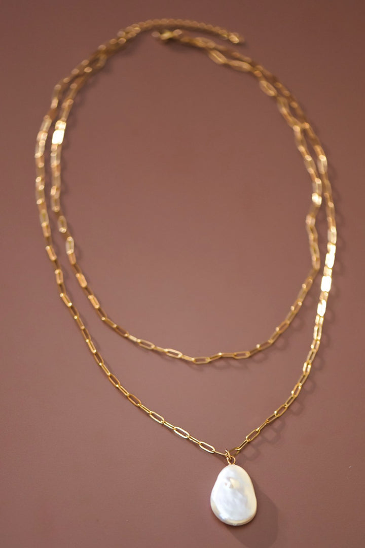 Corey Pendant Necklace