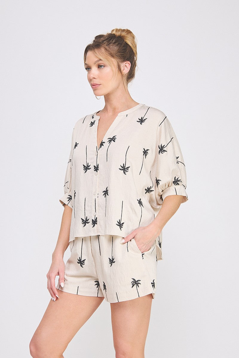 Embroidered Palm Tree Elastic Tie Waist Shorts