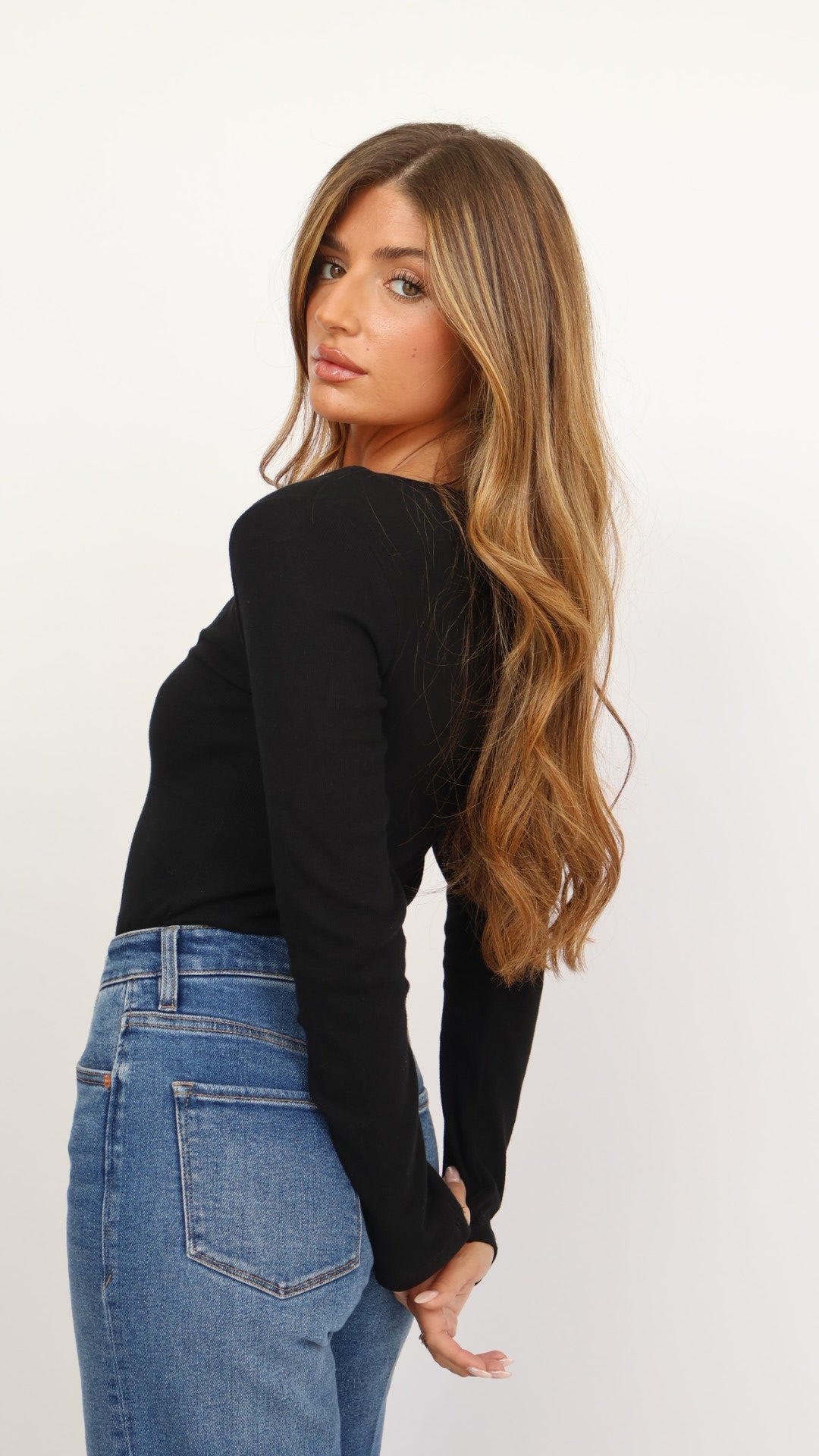 Ribbed Cotton Scoop Neck Long Sleeve Top
