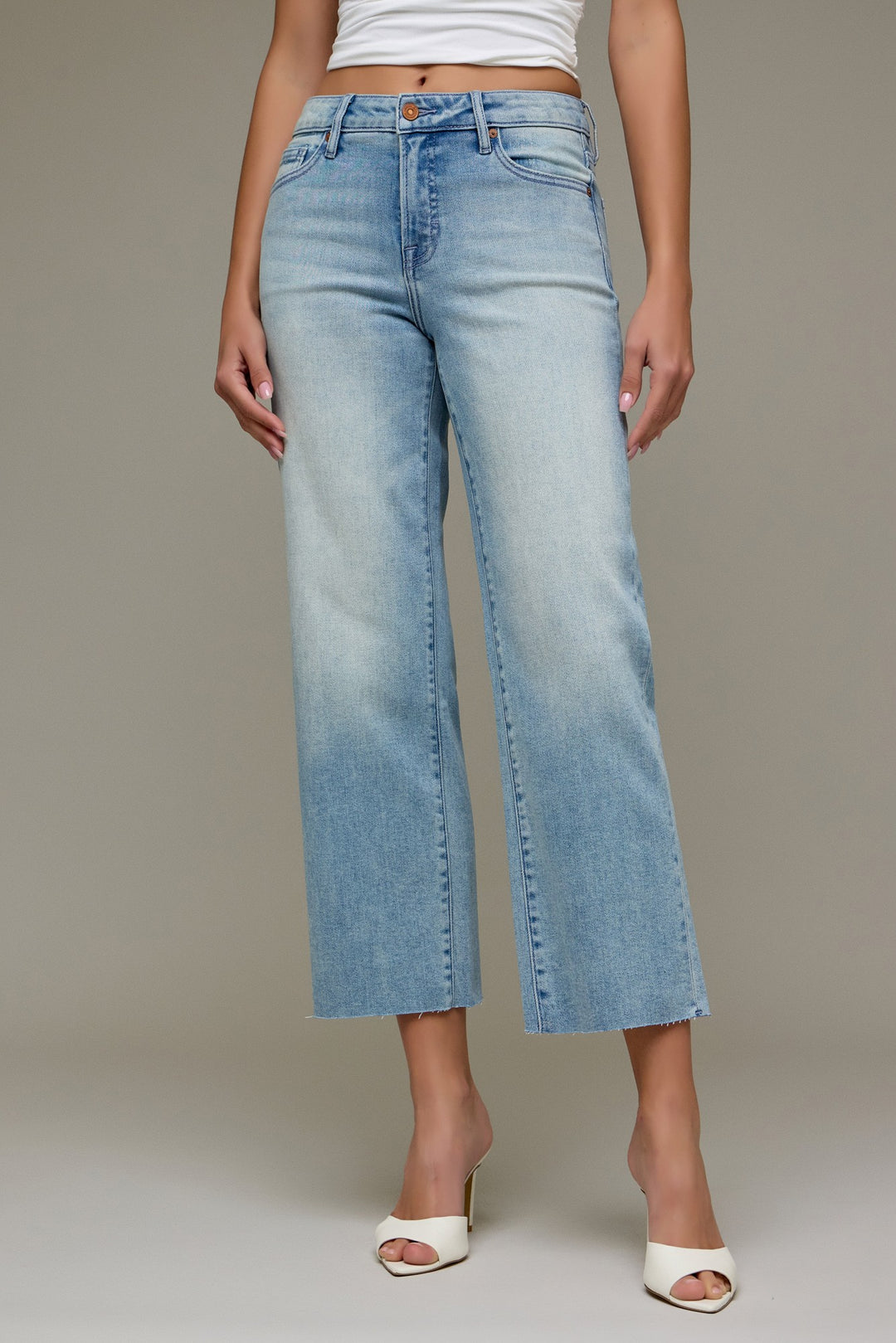 Hidden Ella Mid Rise Crop Straight Jean