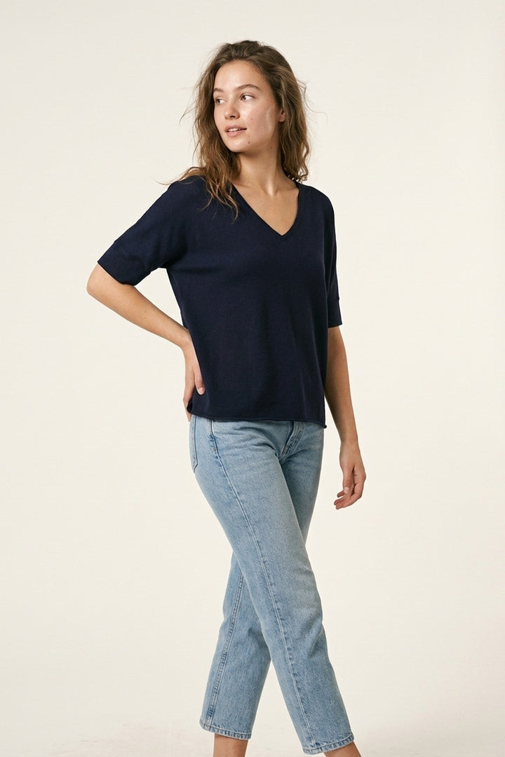 V-neck Short Sleeve Knit Top