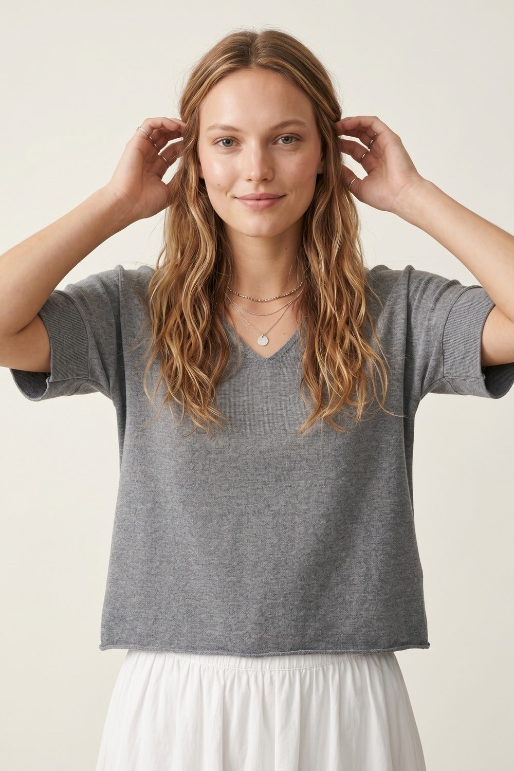 V-neck Short Sleeve Knit Top