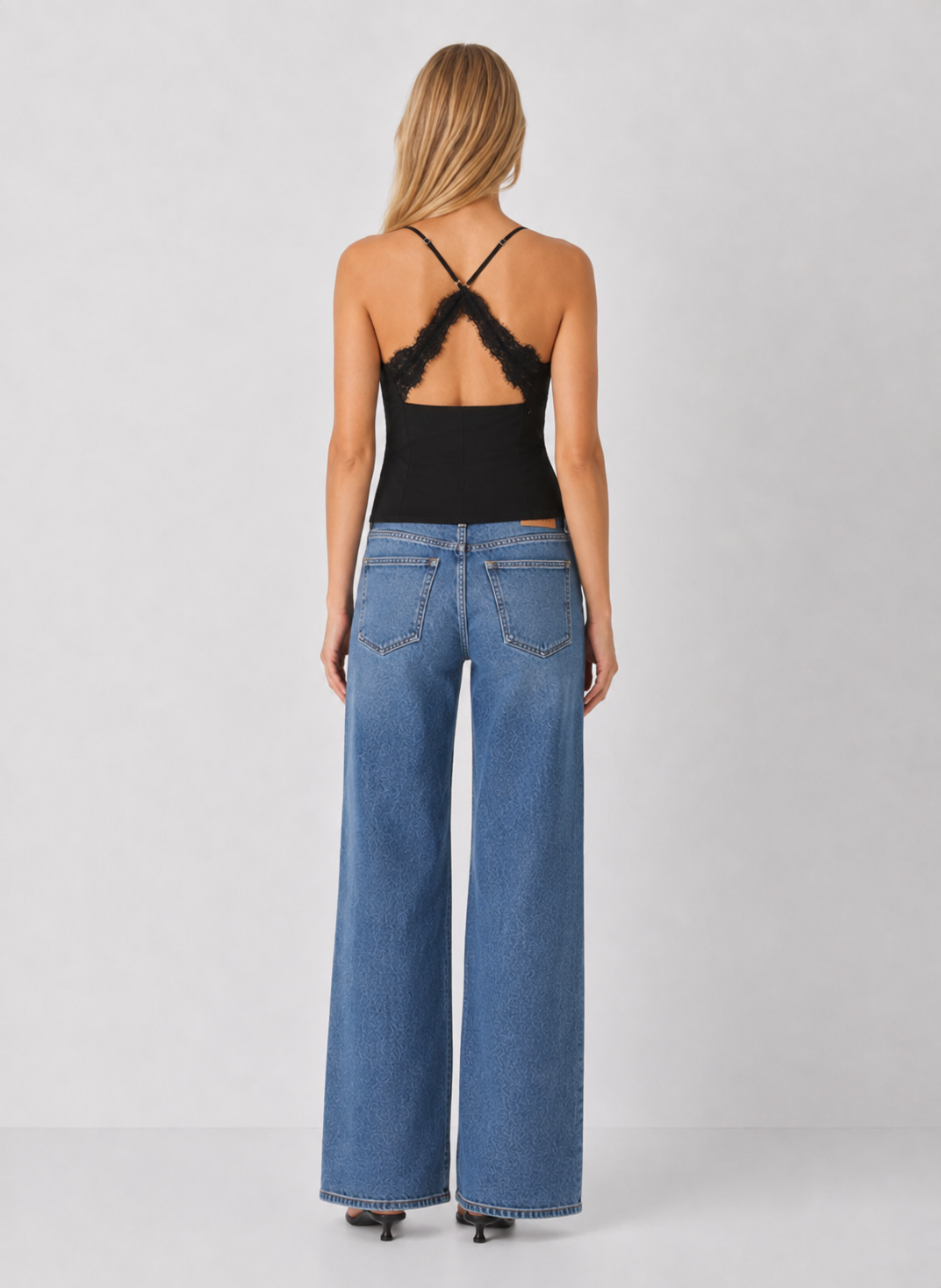 ASTR Naomi Top