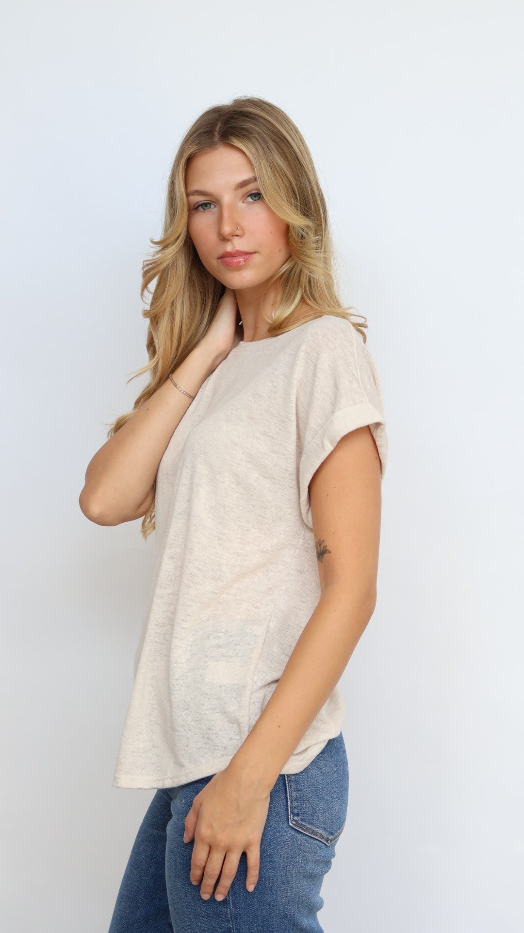 Women’s Rolled Sleeve T-Shirt