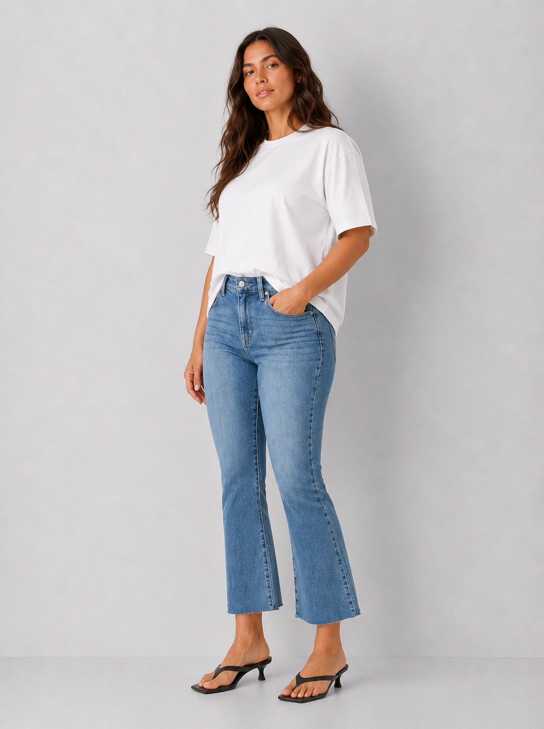 Lexie Petite Crop Flare Super Stretch Jeans