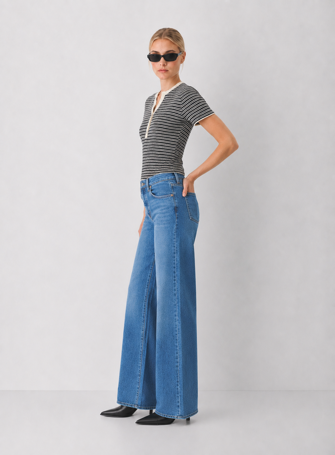 Dear John Neya Top Short Sleeve Stripe Henley