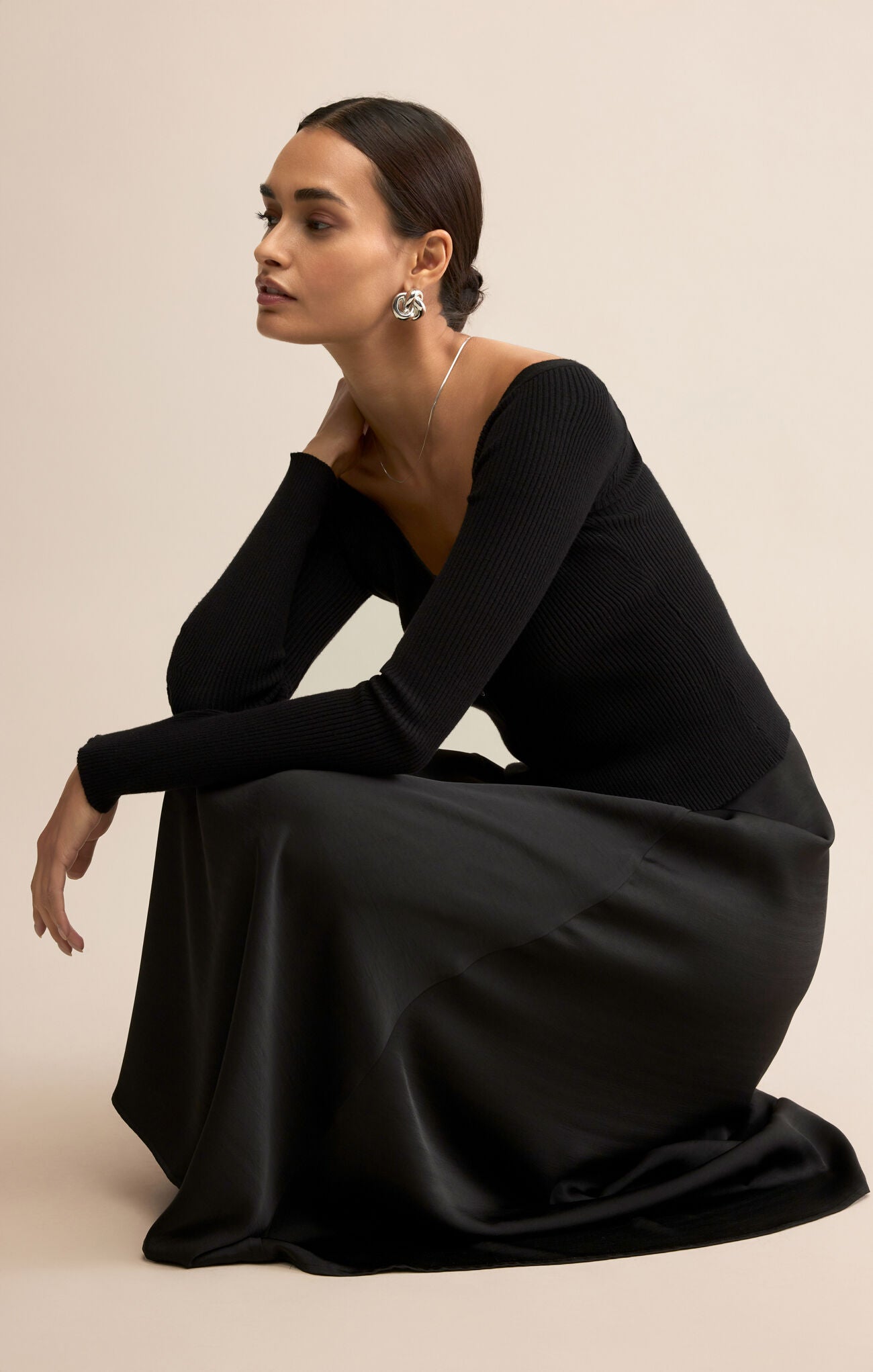 Z Supply Northpointe Satin Midi Skirt | High-Rise Satin Skirt