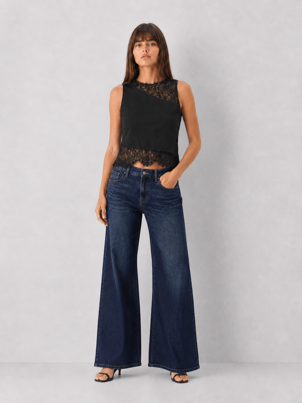 Lace Detail Sleeveless Top