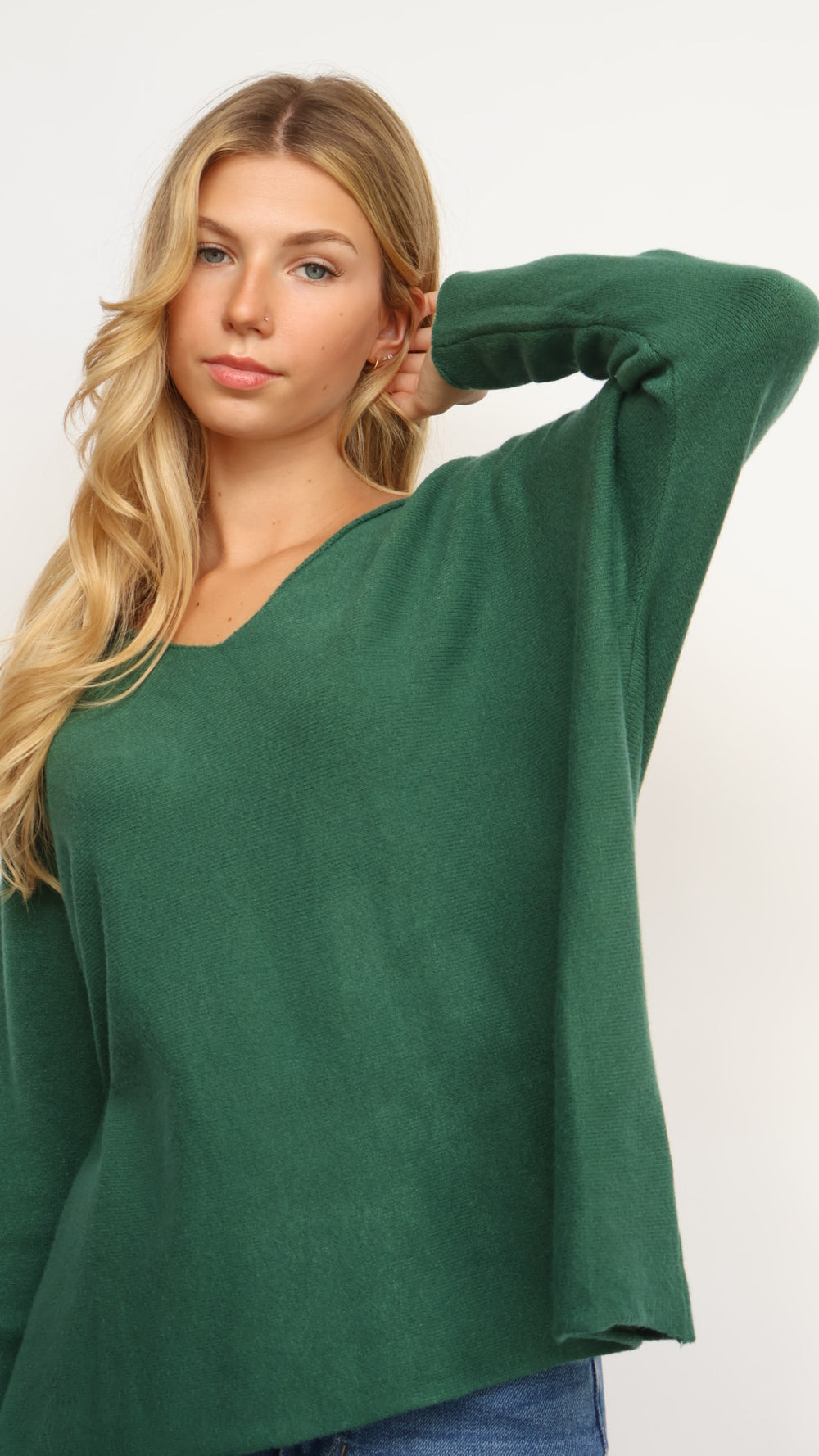 Pinch Butter Soft V-Neck Loose Fit Sweater – Hunter Green