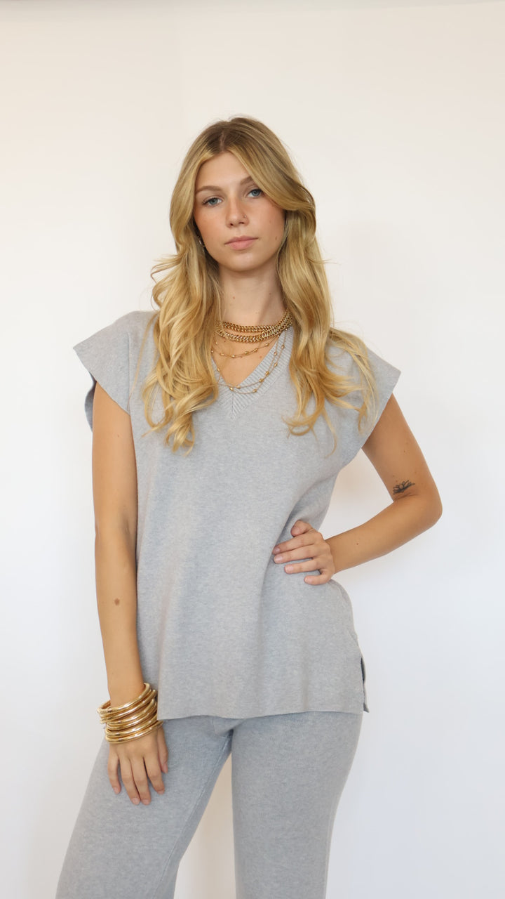 Pinch Evelyn Short Sleeve V Neck Sweater