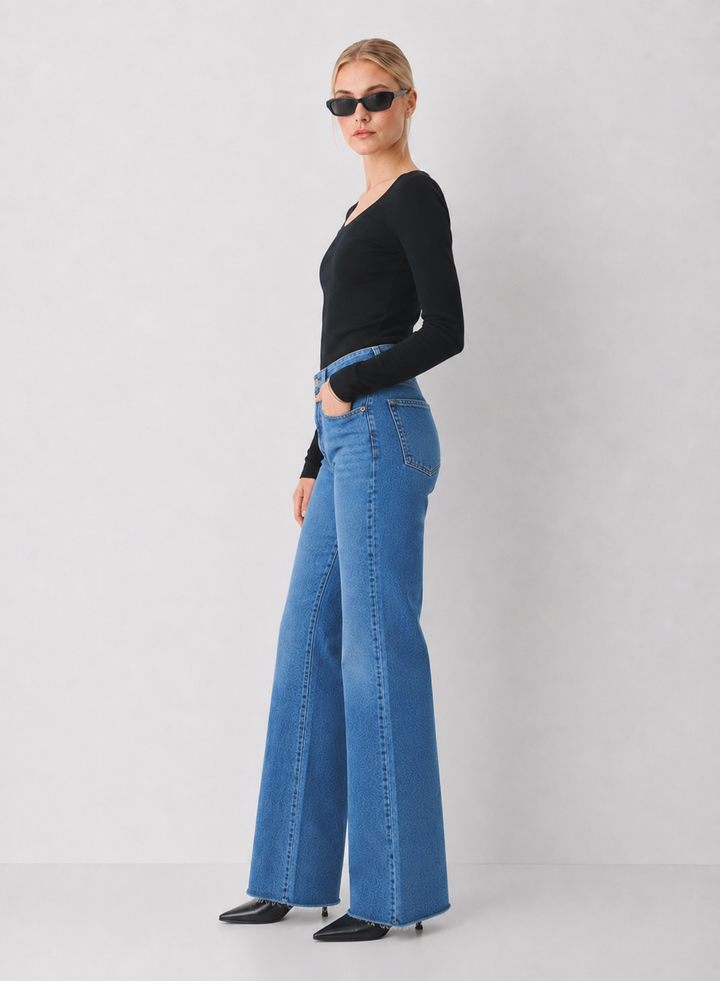 Ribbed Cotton Scoop Neck Long Sleeve Top