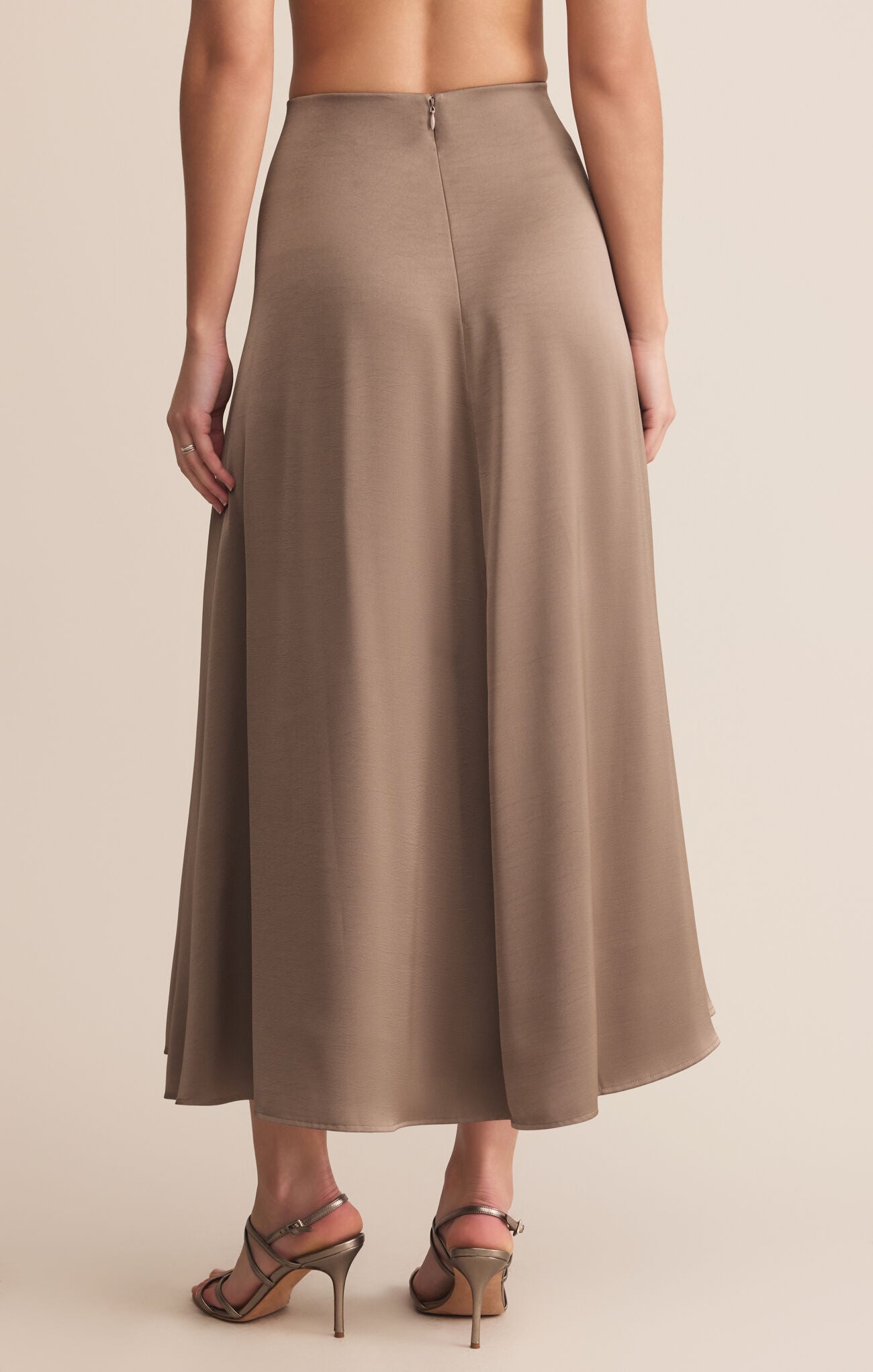値下げしました　新品satin midi skirt Z Supply Northpointe Satin Midi Skirt | High-Rise Satin Skirt