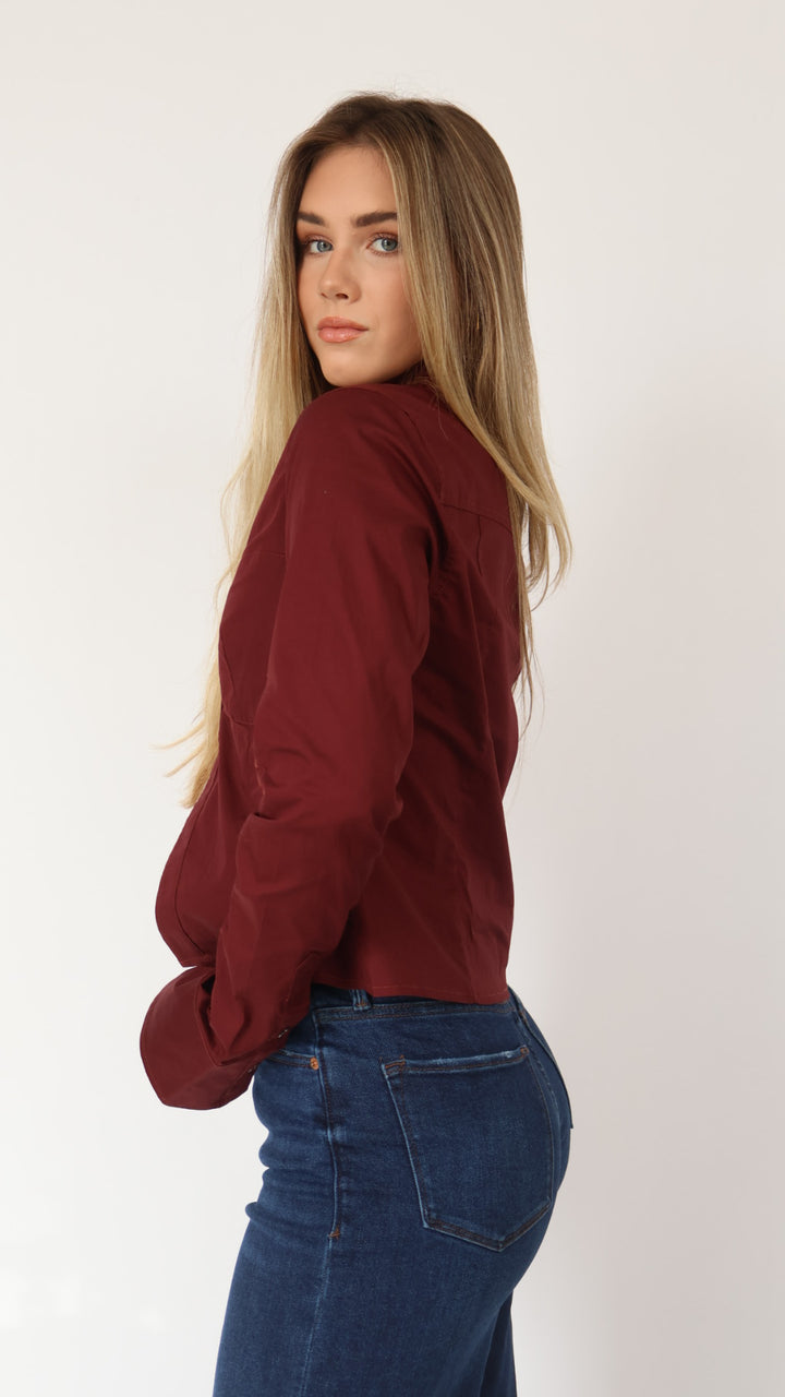 Fitted Poplin Long Sleeve Top