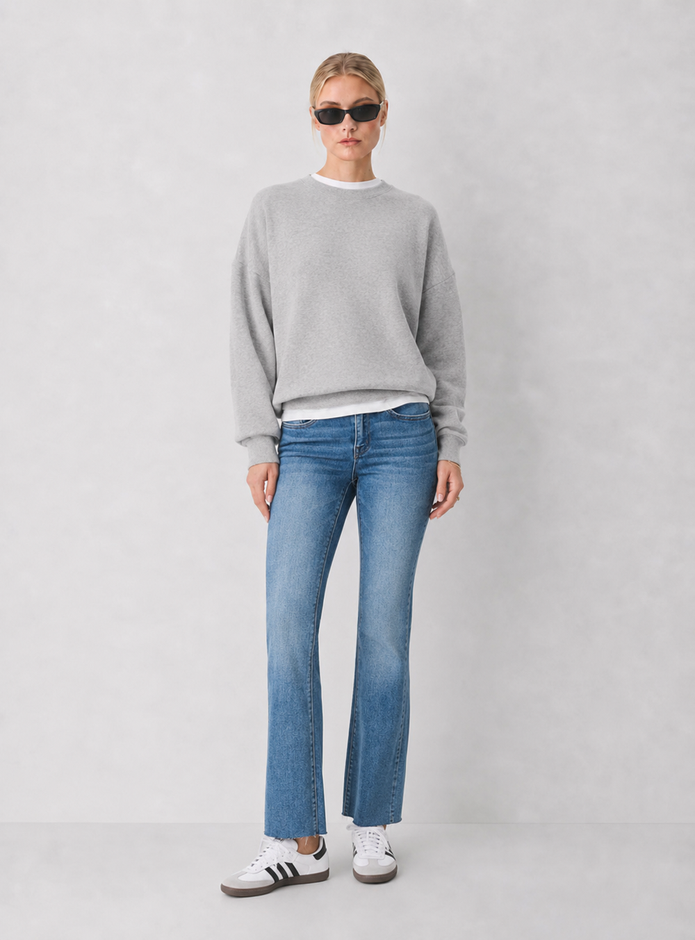 Preorder Sari Mid Rise Seamless Waistband Bootcut Jeans