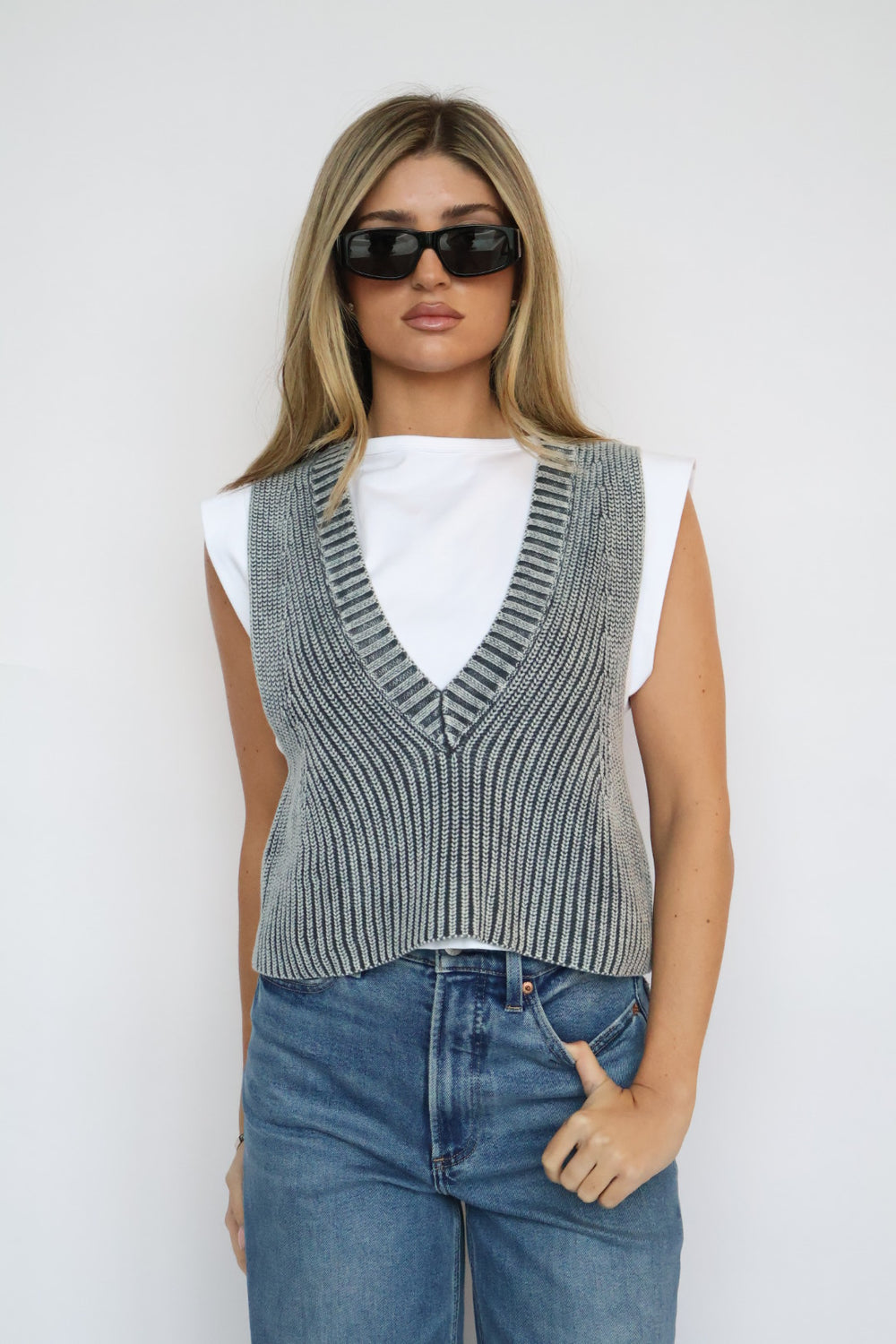 Sleeveless Layered Knit Top