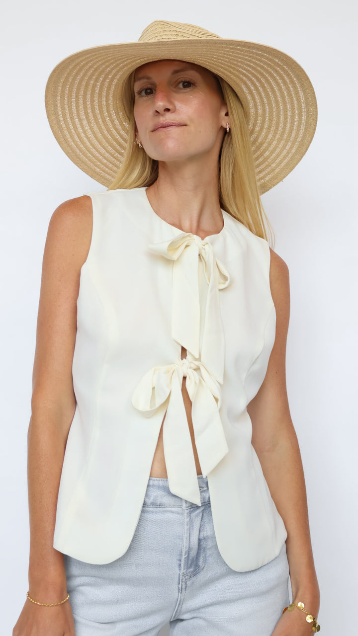 Polished Bow Tie Front Top