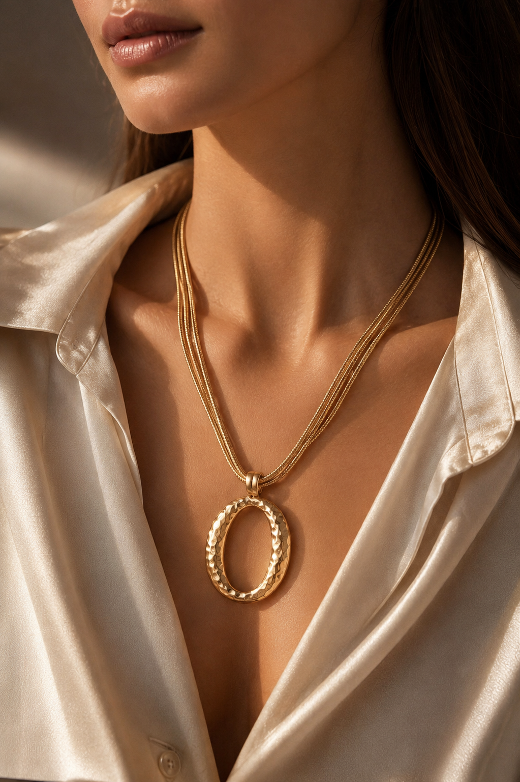Oval Pendant Layered Chains Necklace