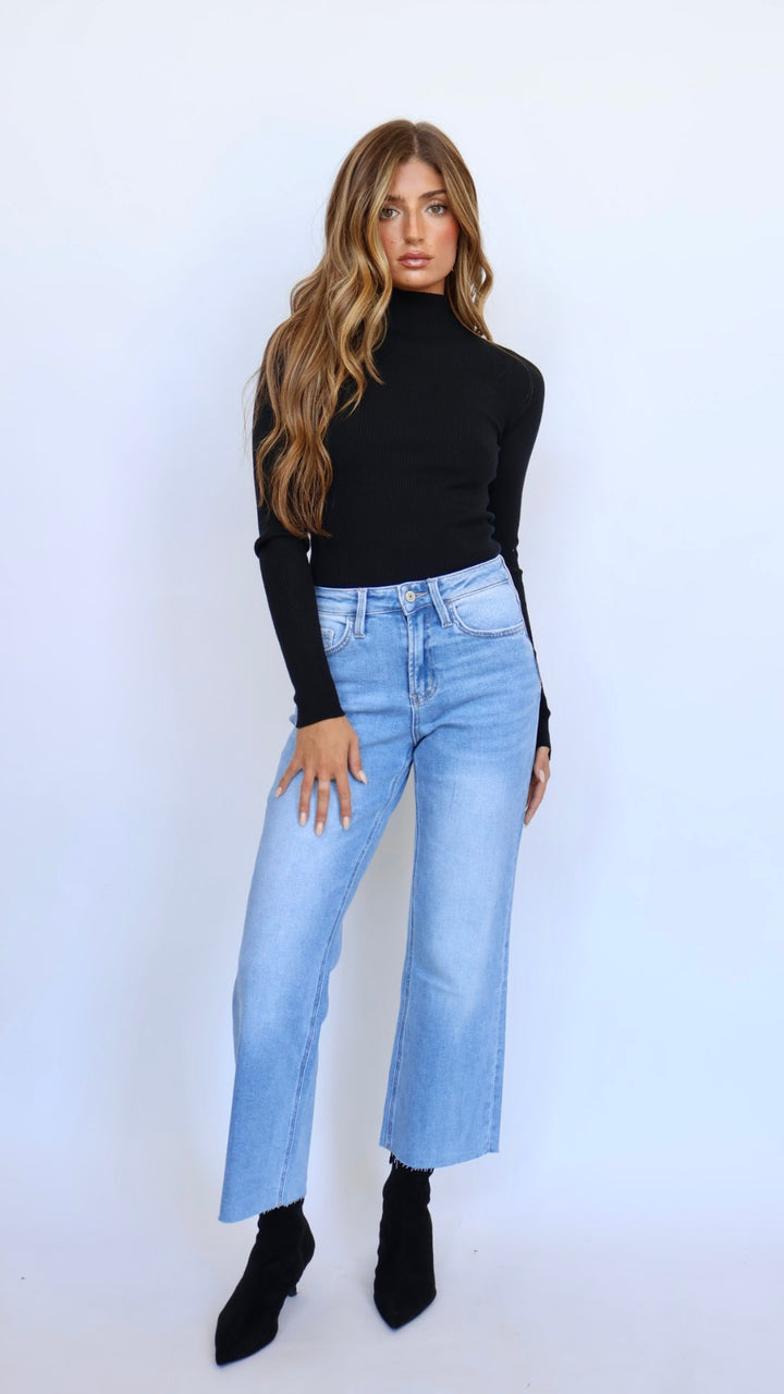 Annie High Rise Ankle Slim Wide Leg