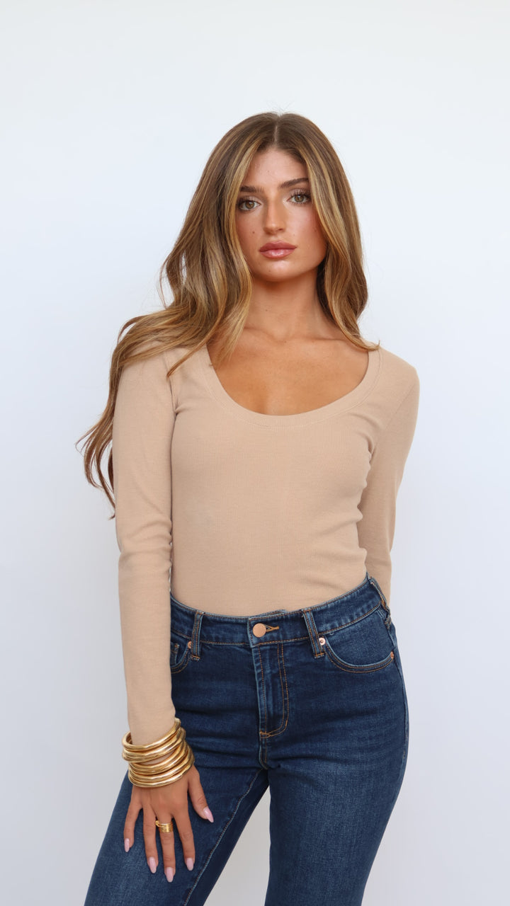 Ribbed Cotton Scoop Neck Long Sleeve Top