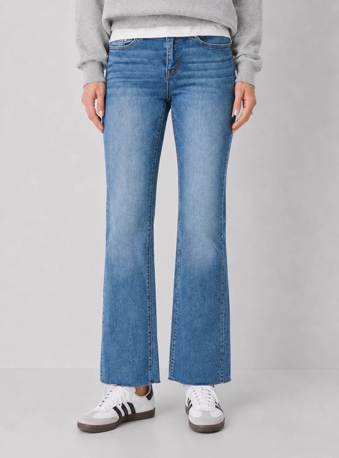 Preorder Sari Mid Rise Seamless Waistband Bootcut Jeans