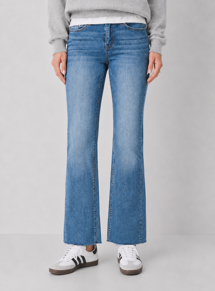 Preorder Sari Mid Rise Seamless Waistband Bootcut Jeans