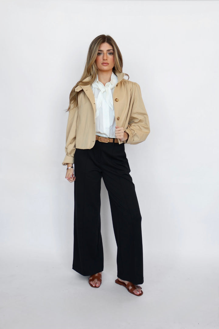 Elan Sleeveless Collared Top