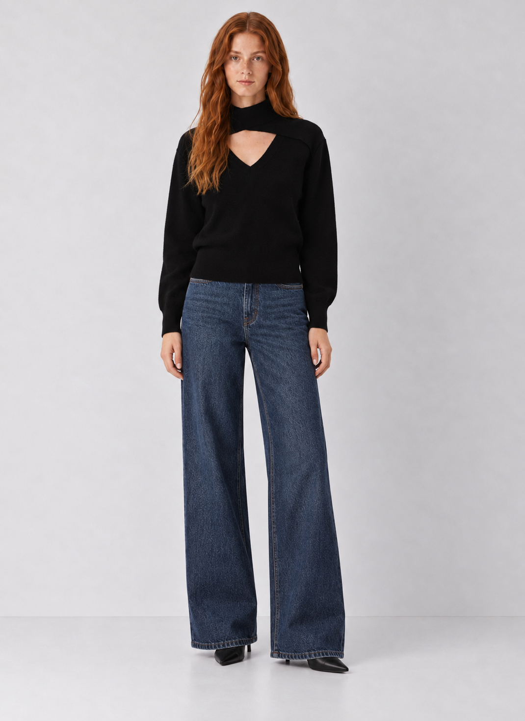 Taylor Criss Cross Key Hole Sweater Top