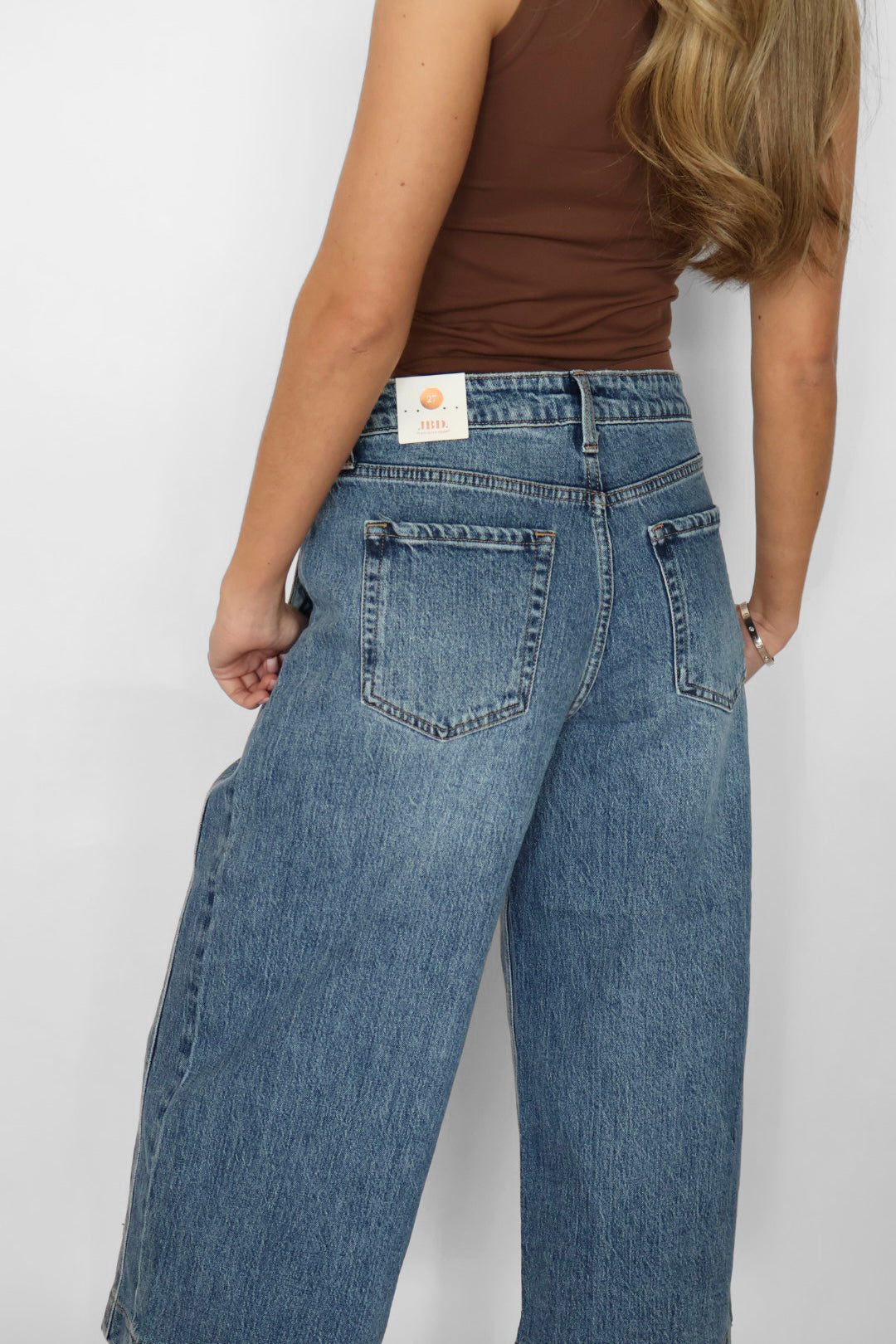 Just Black Denim Side Seam Wide Capri Jeans