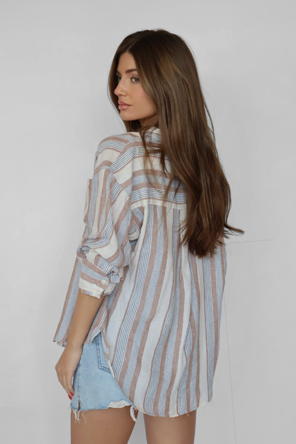 Z Supply The Perfect Striped Button Up - Island Coconut
