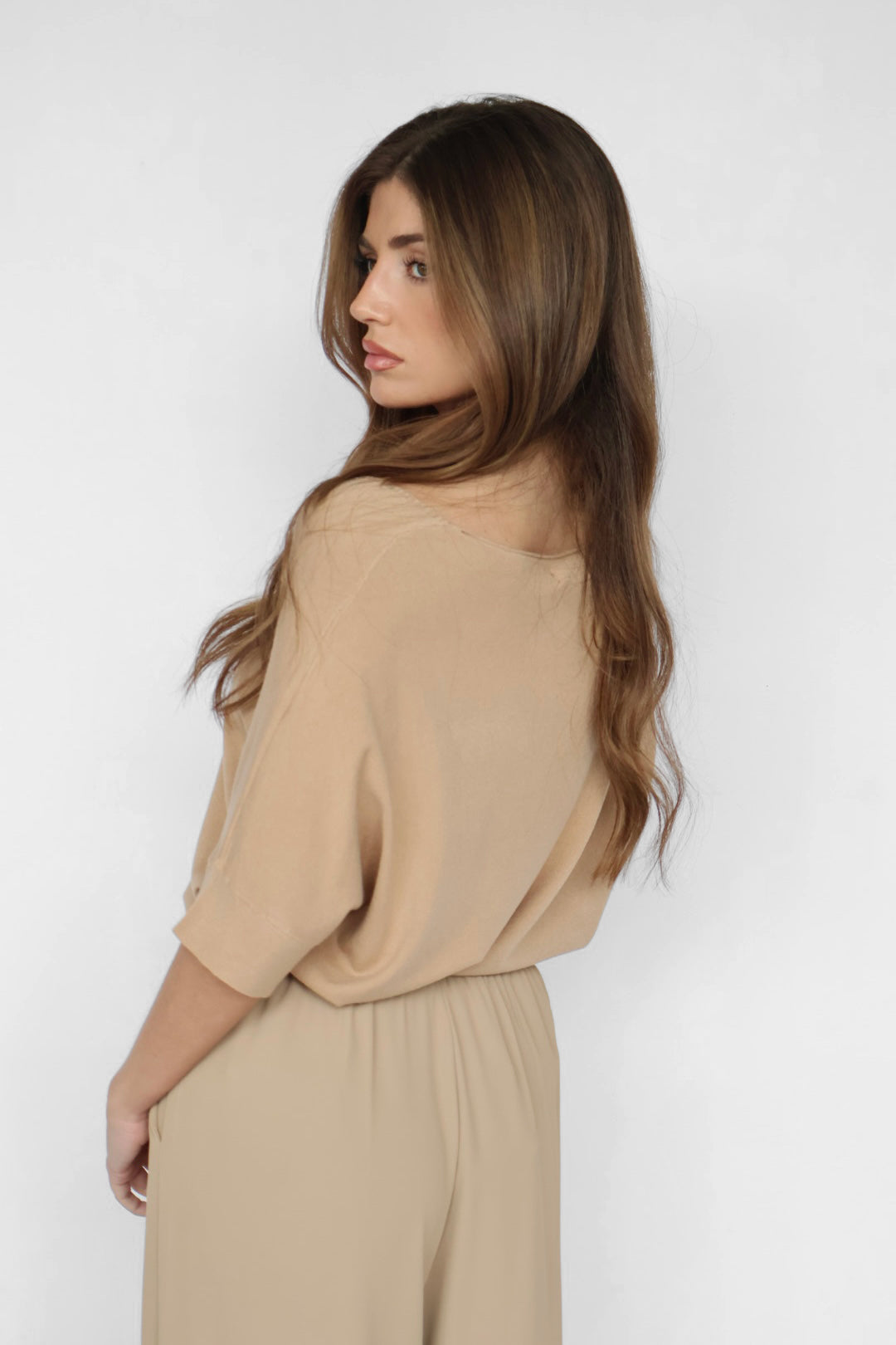 V-neck Short Sleeve Knit Top