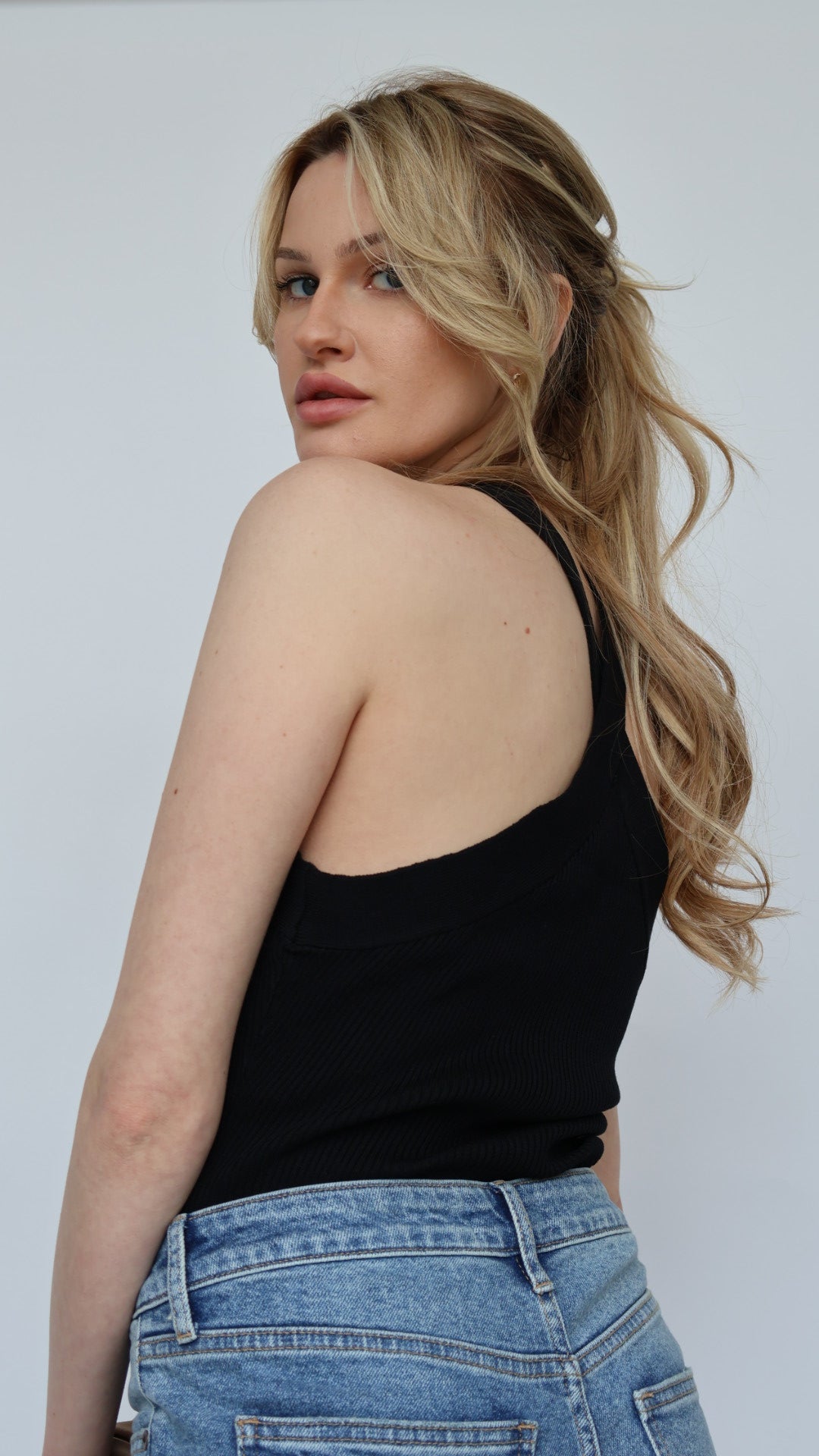 Ribbed Knit Halter Top