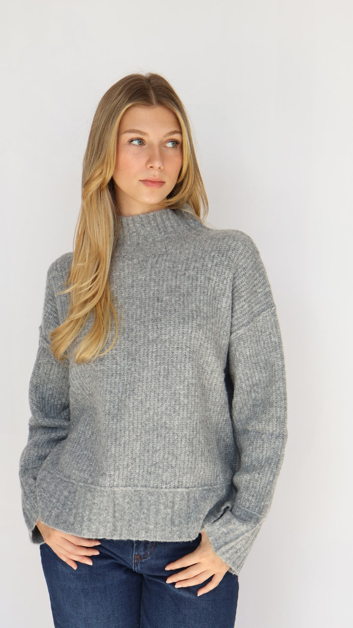 Mock Neck Knit Pullover Sweater