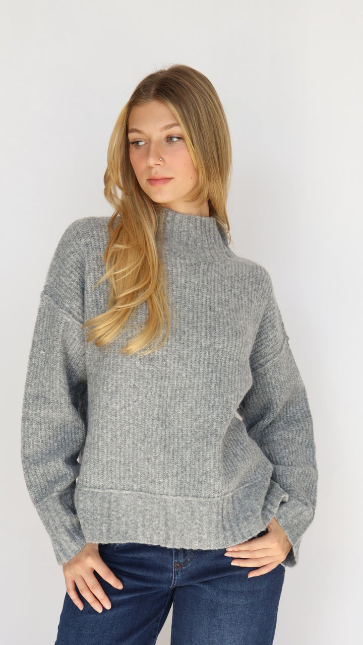 Mock Neck Knit Pullover Sweater