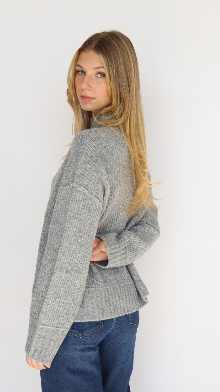Mock Neck Knit Pullover Sweater