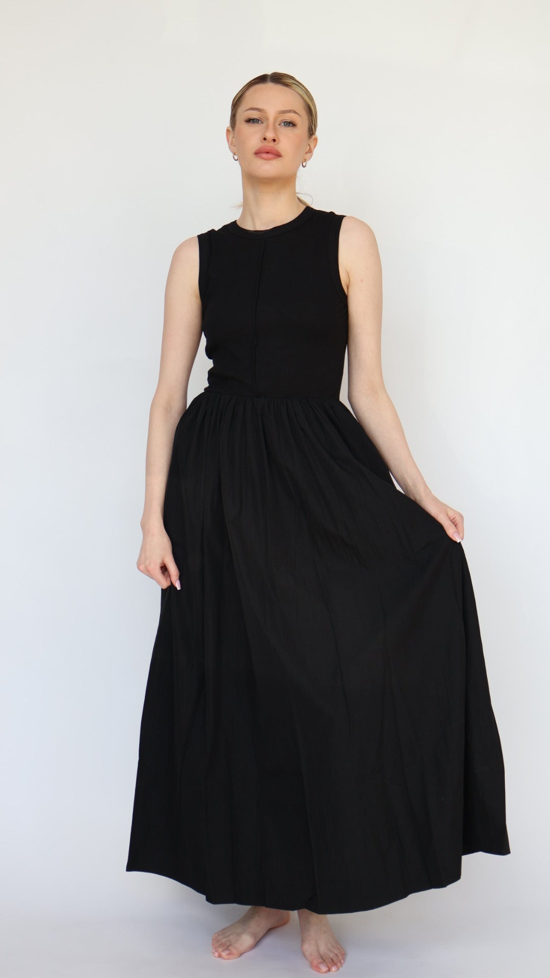 Amber Sleeveless Maxi Dress