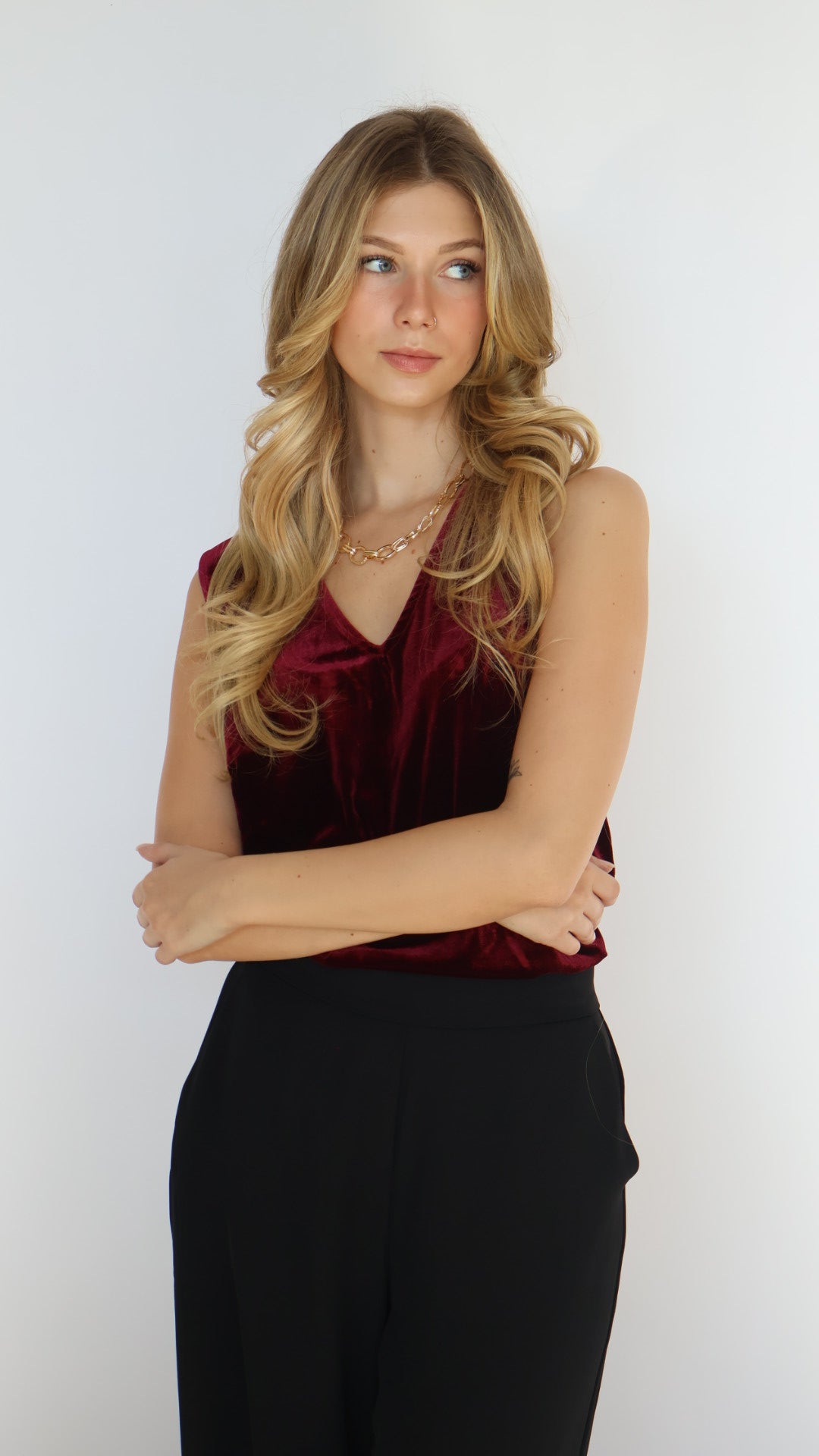 Jenni Sleeveless Velvet Top