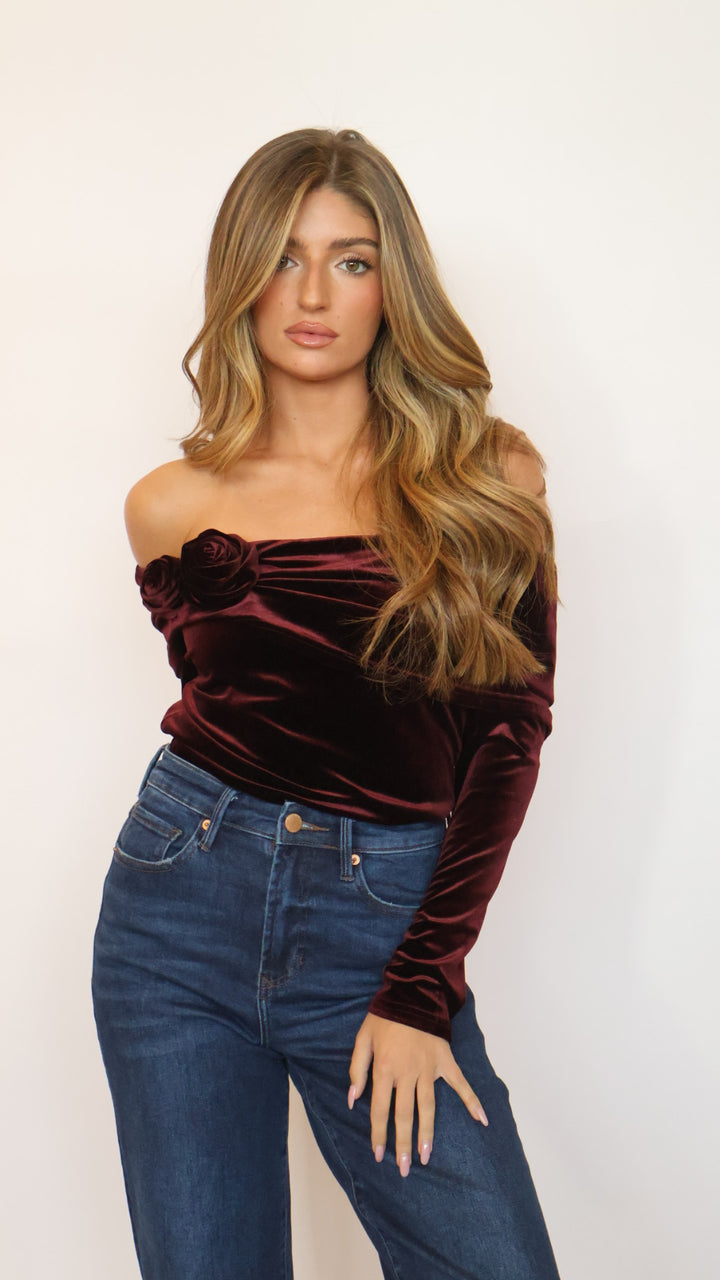 Steve Madden Lici Off Shoulder Top